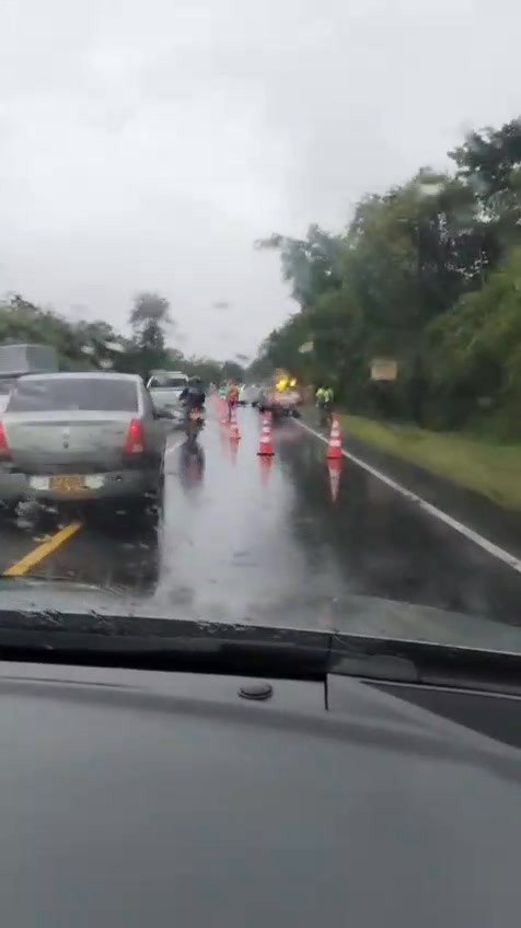 Via Guamal - Humadea Accidente de tránsito en este momento deja una