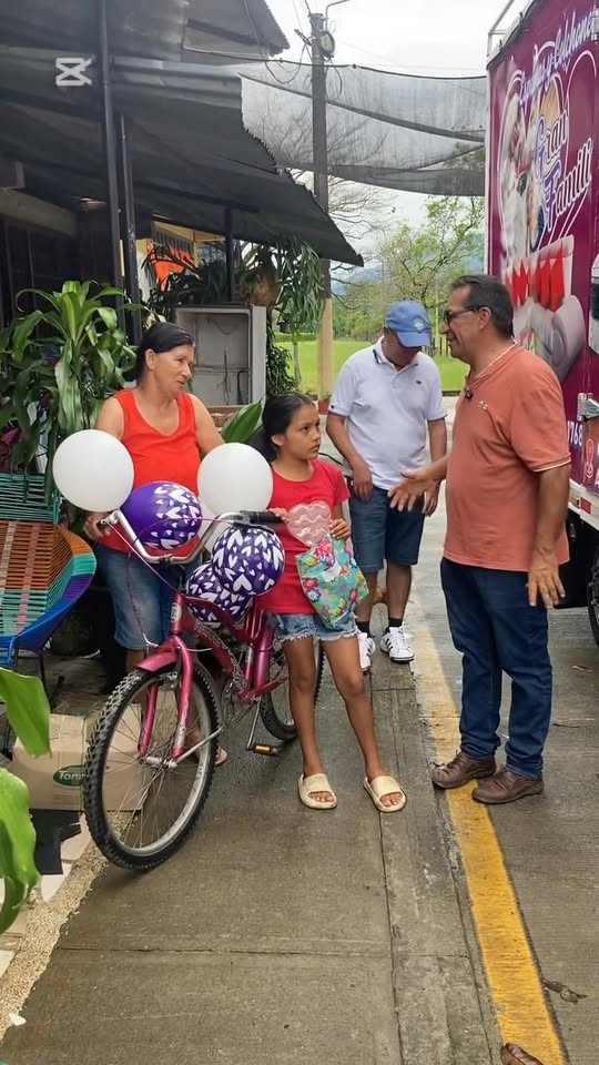 #HistoriasLindas #Solidaridad Gracias a las personas y empresas que hicieron posible cumplirle